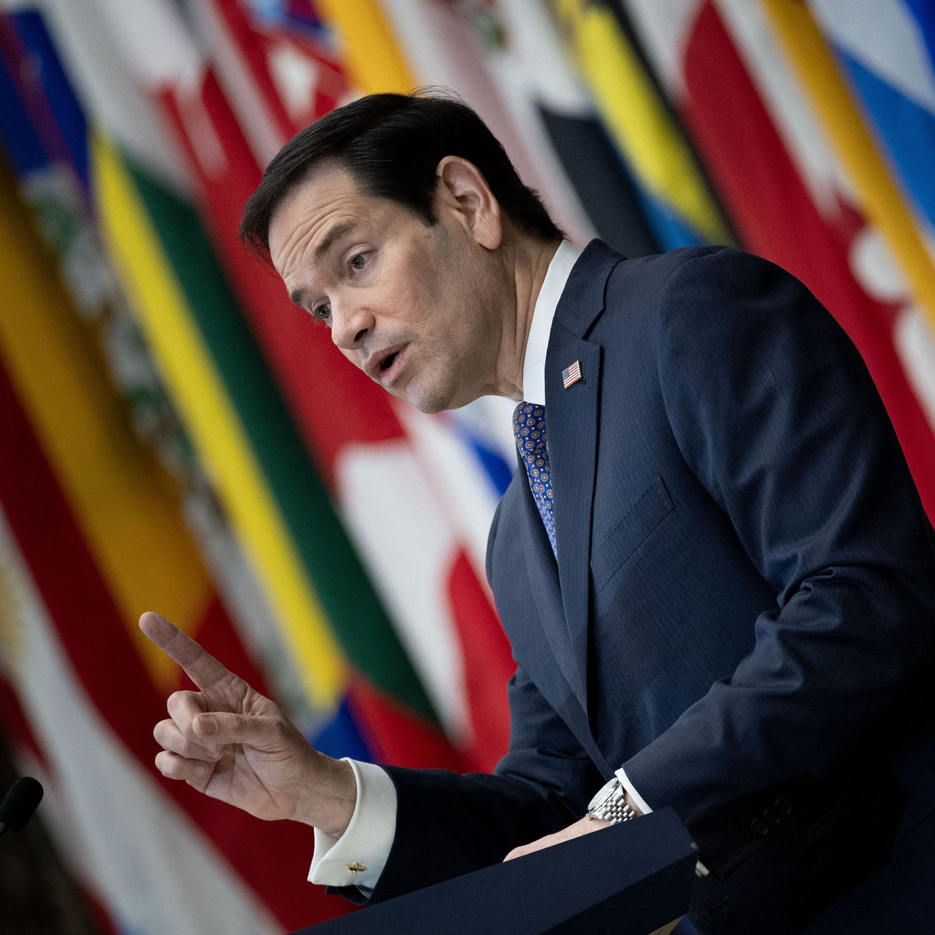 Accusation in a Mirror and the Fragility of Deportation Logistics