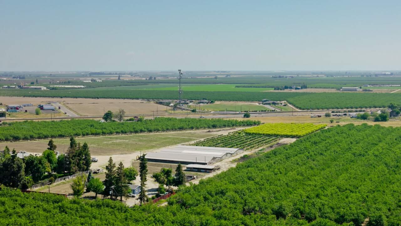 California's Groundwater Crisis: Subsidence, Scarcity, and Sustainable Management