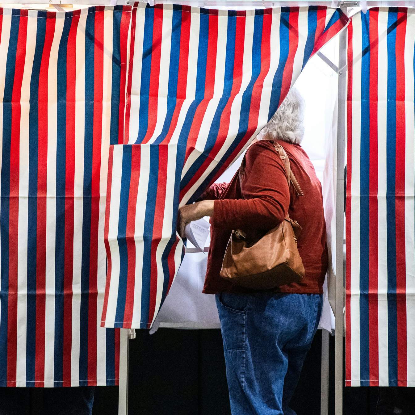 Economic Anxiety and Structural Shifts Define 2026 Midterms