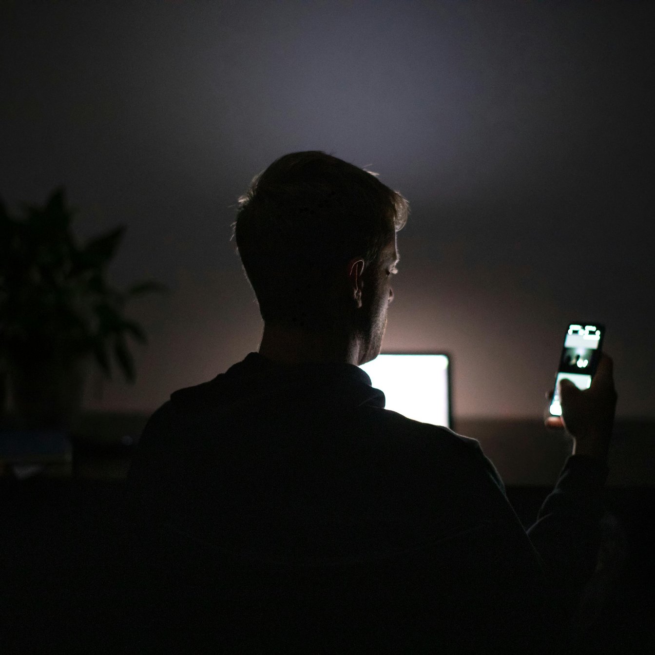 Algorithmic Amplification and Institutional Failure in Digital Harassment