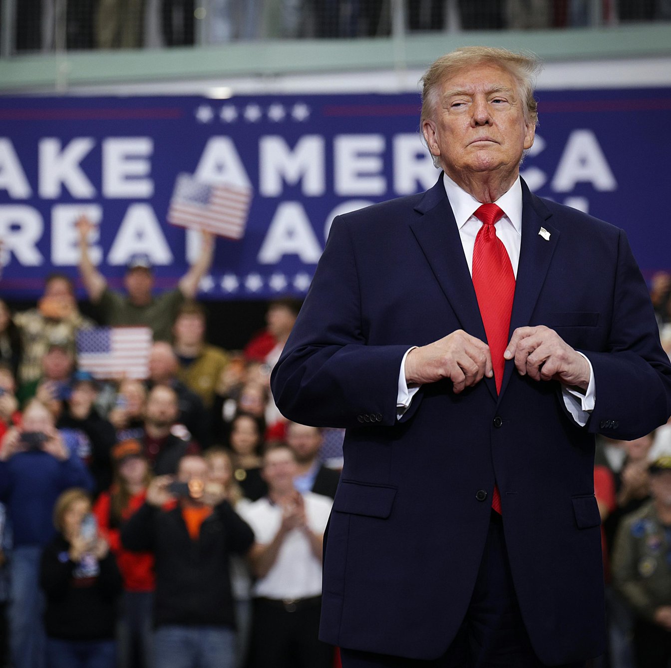 Decentralized Election Infrastructure Resists Centralized Executive Interference