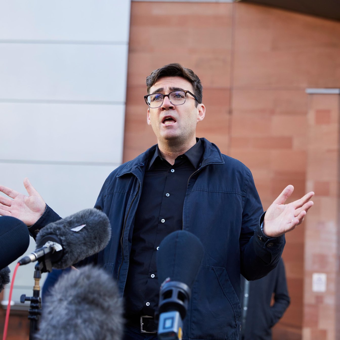 Burnham's Pragmatic Evolution Driven by Leadership Ambition