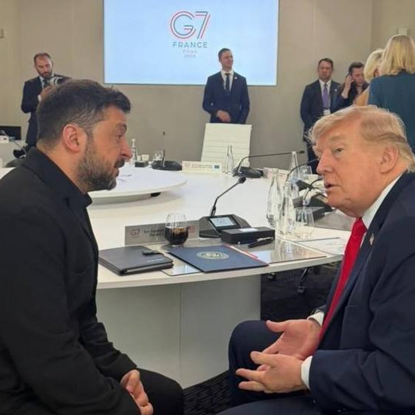 Transactional Diplomacy and Mineral Rights Reshaping Ukraine Conflict