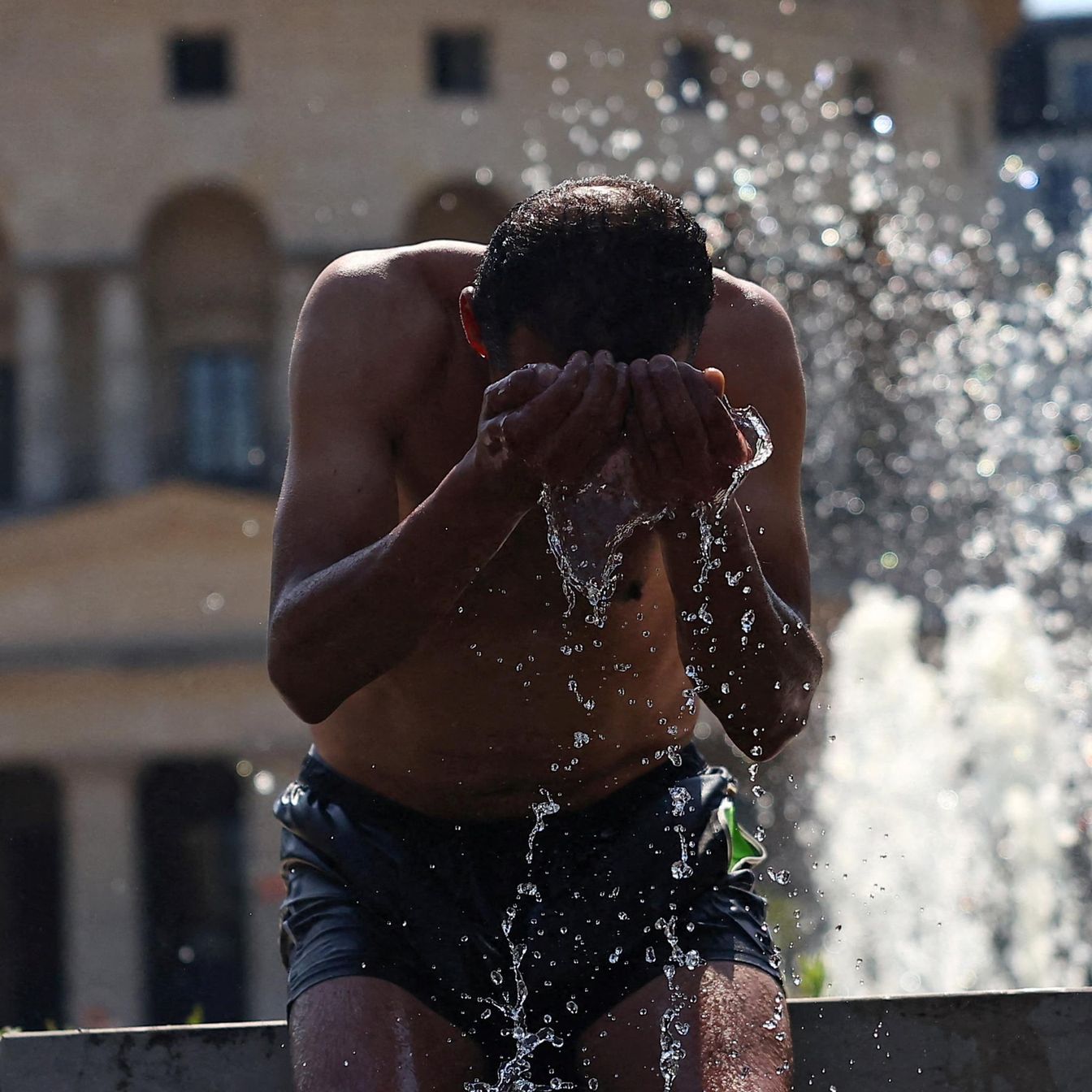 Adapting Northern European Infrastructure to Escalating Heat Risks